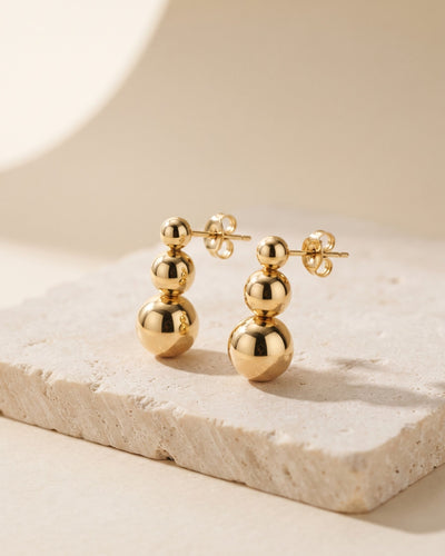 Sable Triple Ball Studs