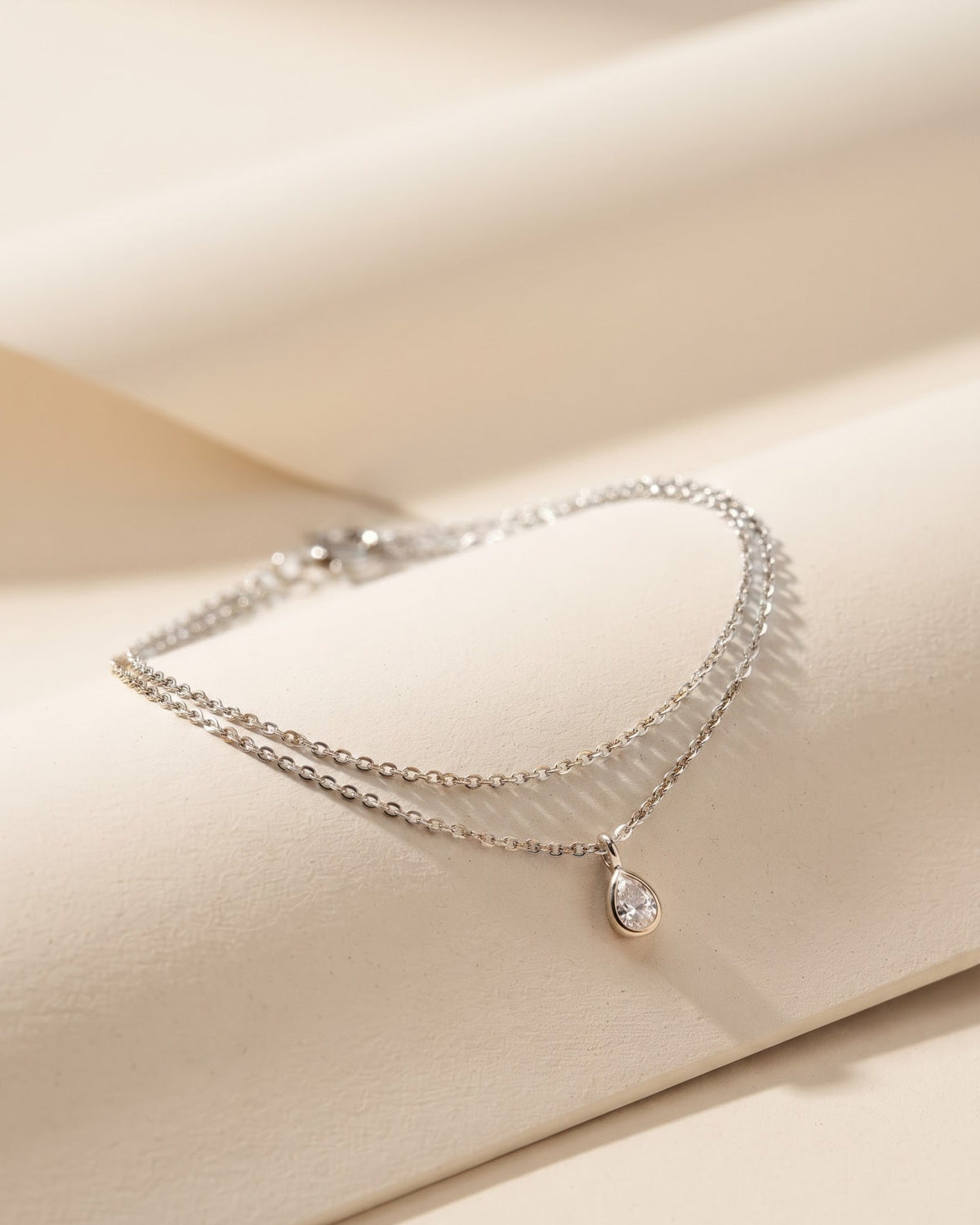 Equinox Pear Drop Chain Bracelet