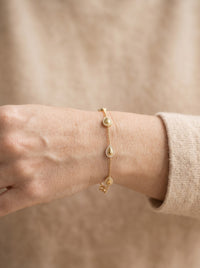 Meridian Teardrop Halo Bracelet
