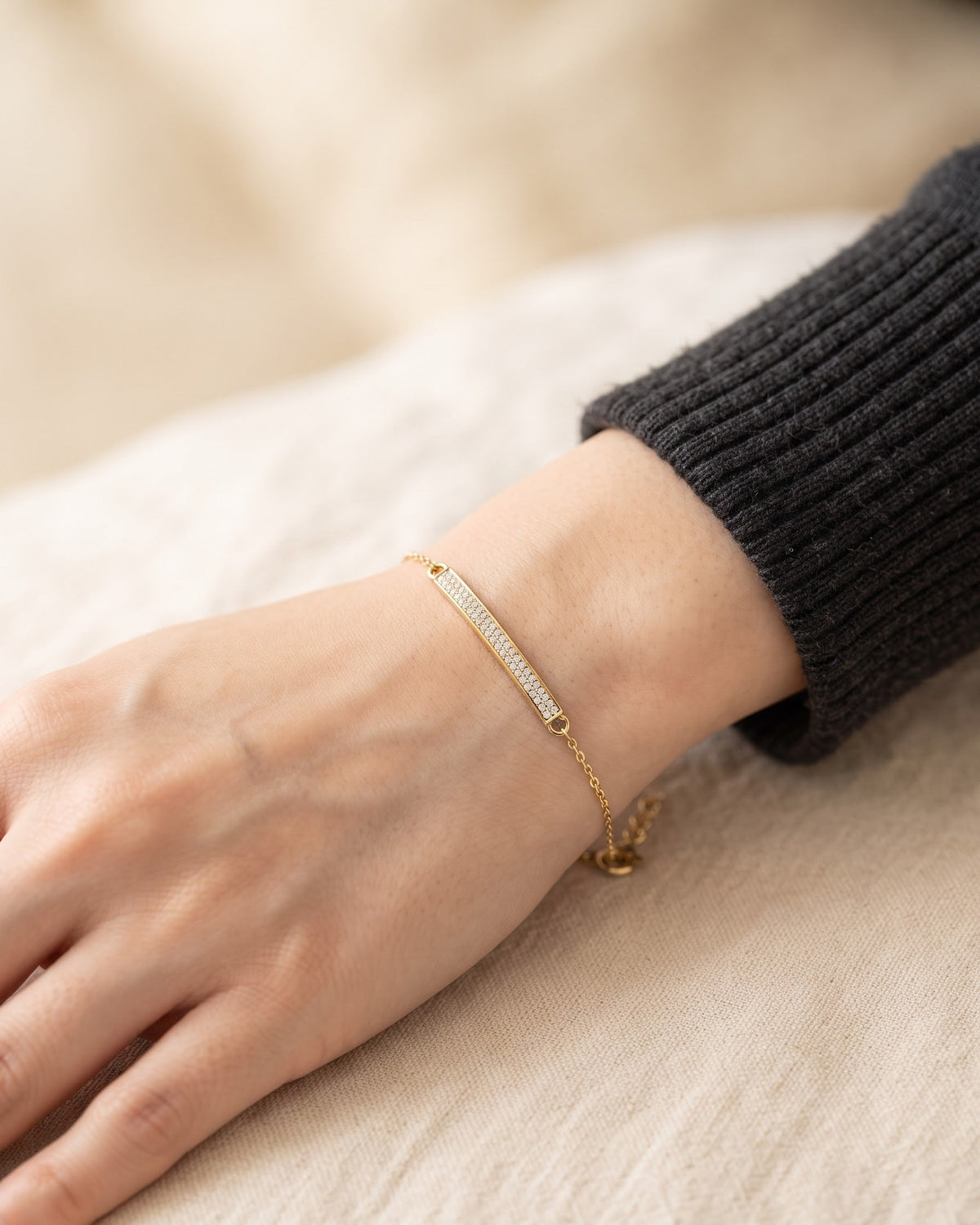 Cassini Pavé Bar Bracelet