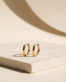 Mica Plain Huggie Earrings