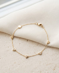 Frieze Heart Station Bracelet